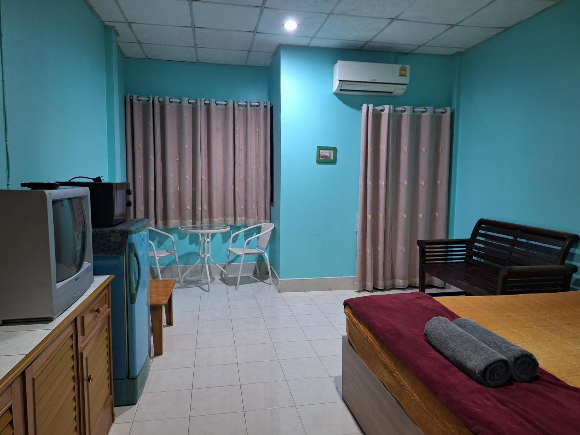 Phonsomboon Guesthouse Koh Tao Extérieur photo