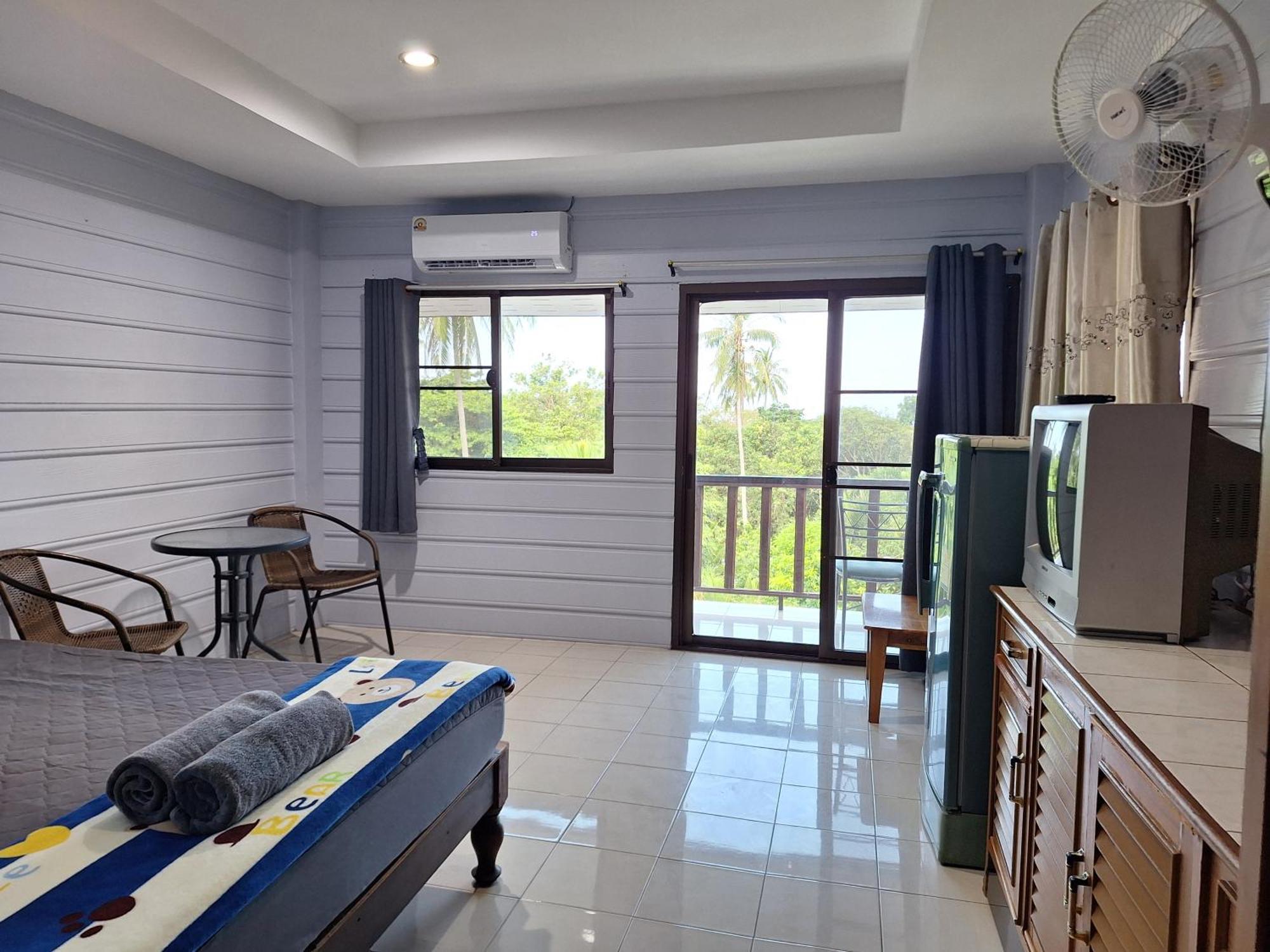 Phonsomboon Guesthouse Koh Tao Extérieur photo